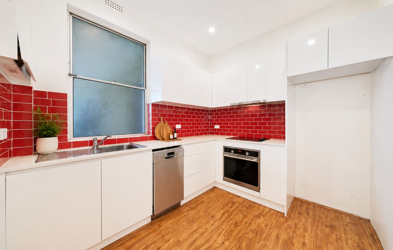 16/70 Arthur Street - Image 2