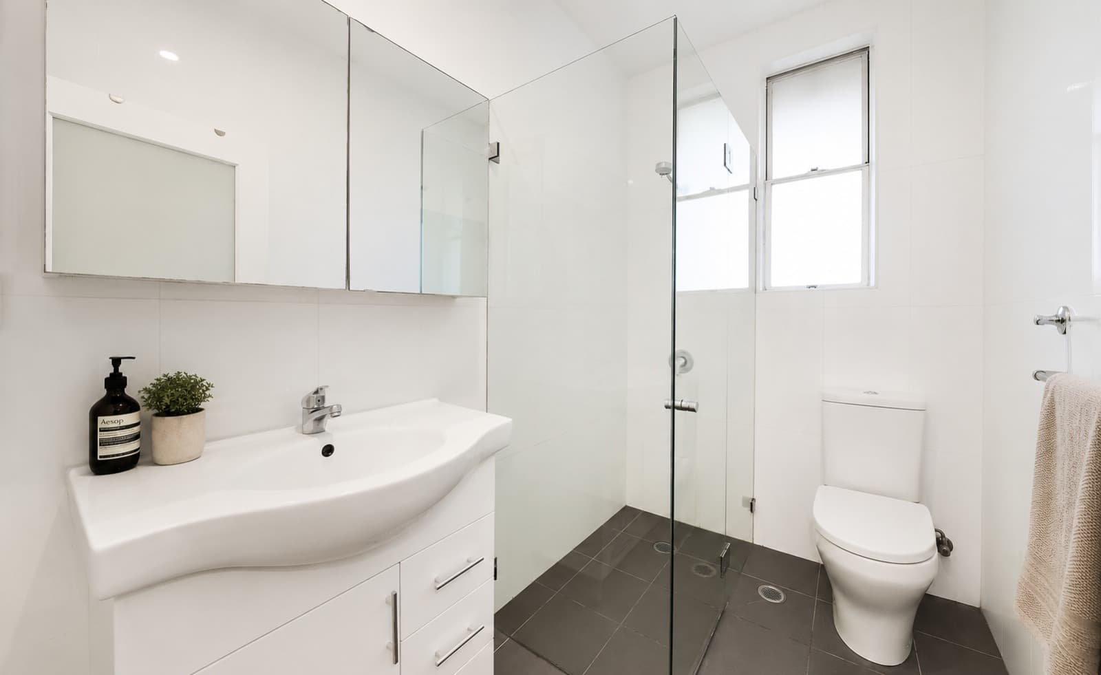 16/70 Arthur Street - Image 4