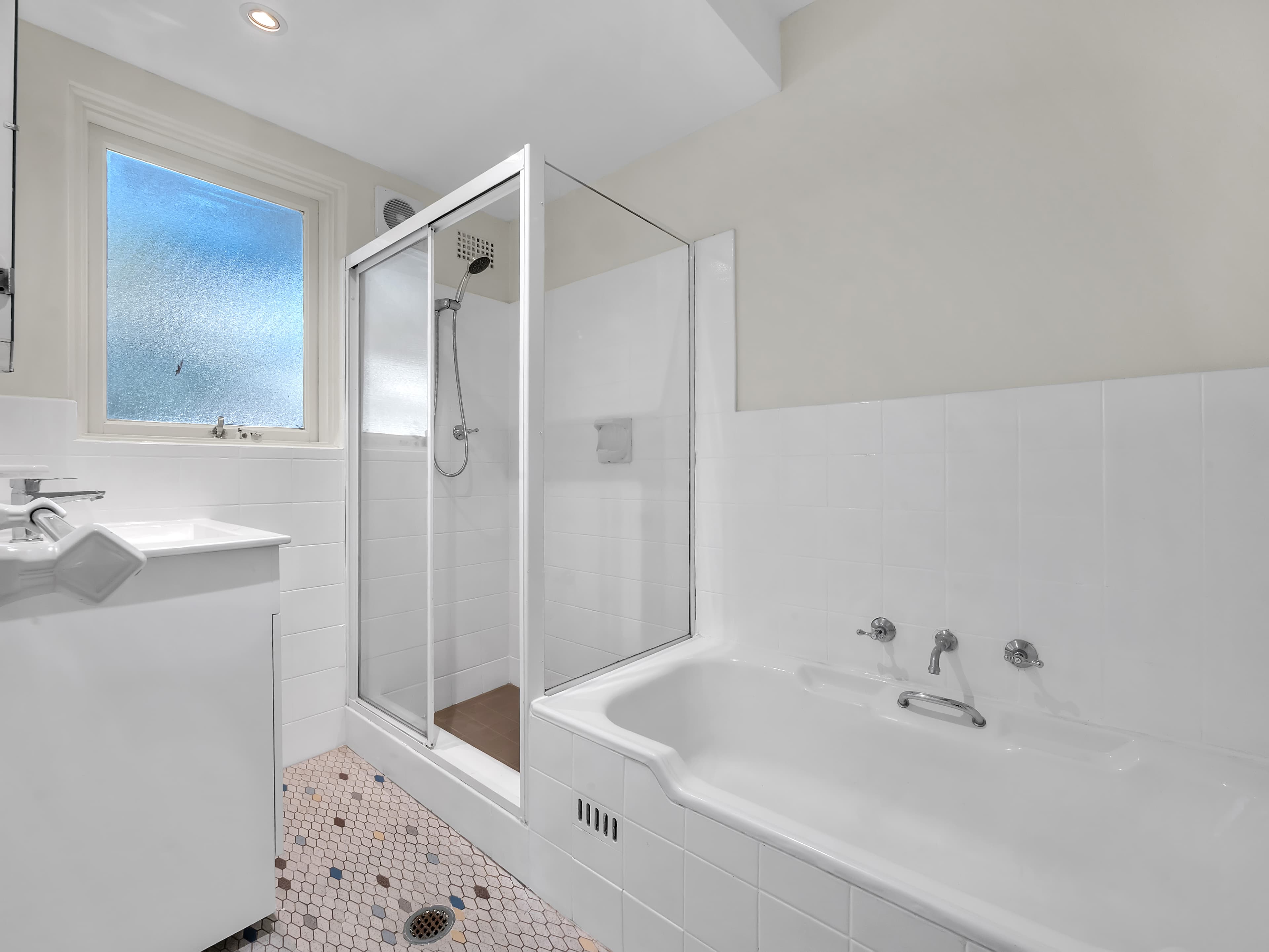 1 Carter St - Image 4