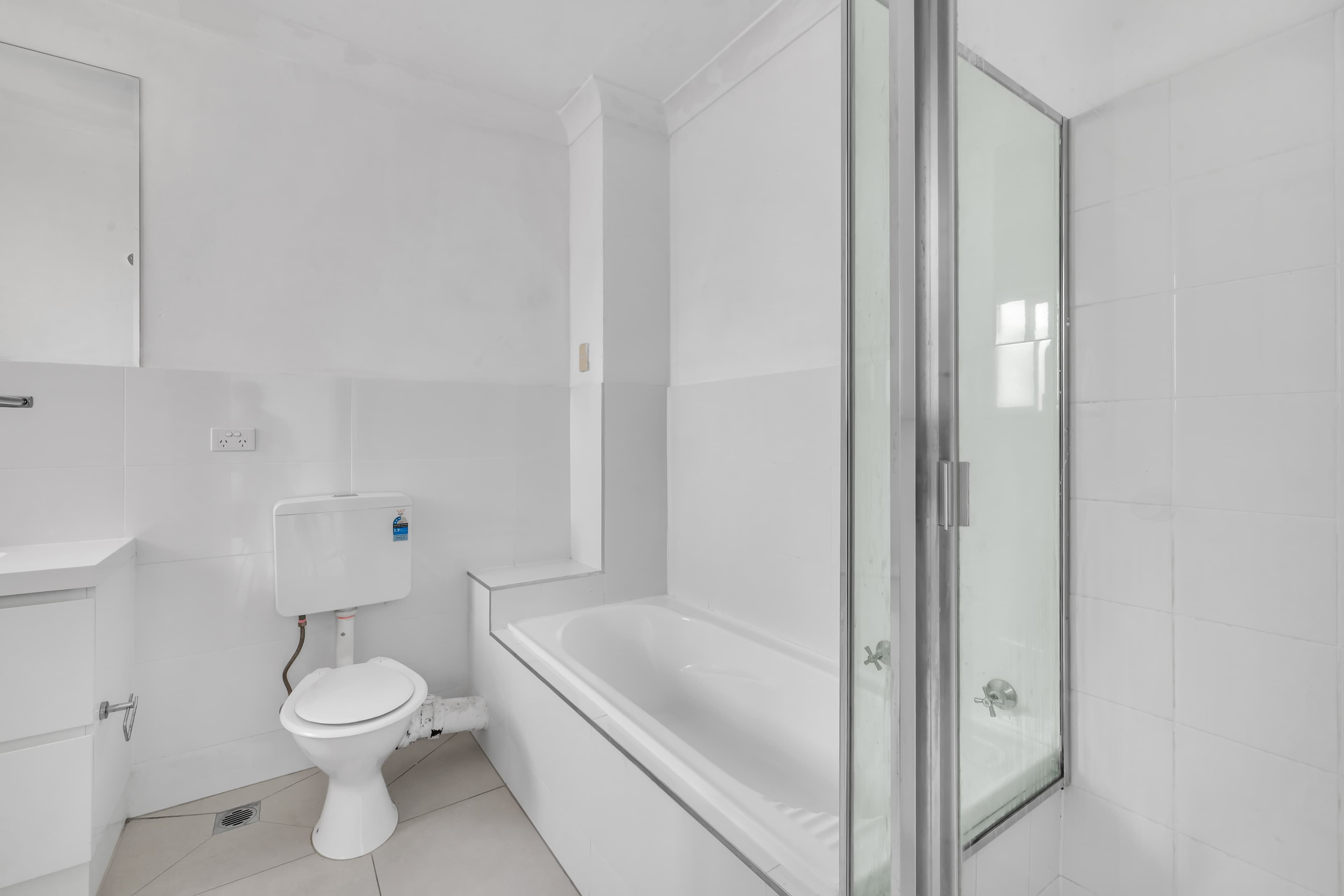 Unit 46 / 919 Botany Rd - Image 3