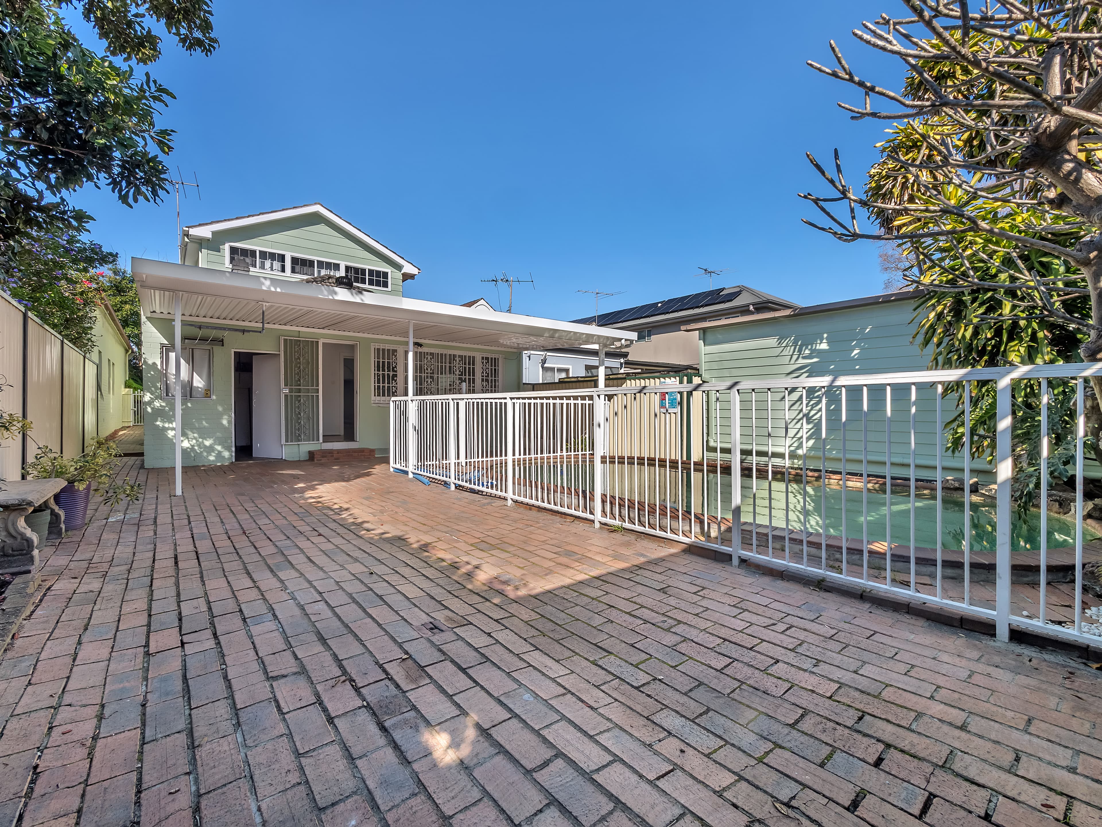 32 Hardie St - Image 13